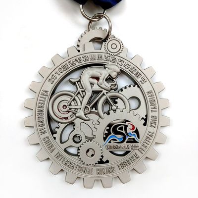 comprar Medalhas de ciclismo personalizadas com revestimento de níquel Fabricação em linha