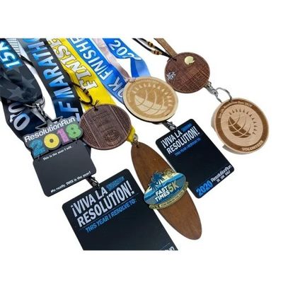 comprar Impressão de verão Medalhas de madeira Durabilidade duradoura Fabricação em linha
