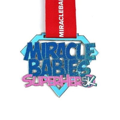 comprar Várias Formas Brilhantes Medalha Glitter com fita Especialidade Esmalte Suave Fabricação em linha