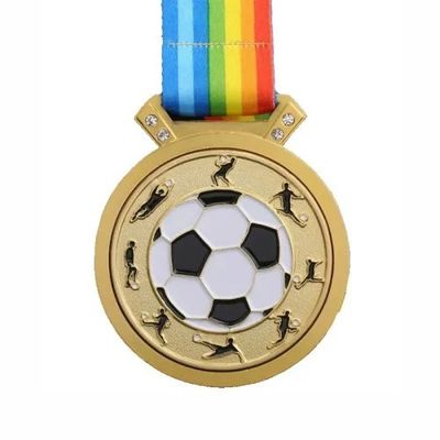 comprar Medalhas de futebol personalizadas graváveis / Medalha de futebol de ouro com cordel grátis Fabricação em linha