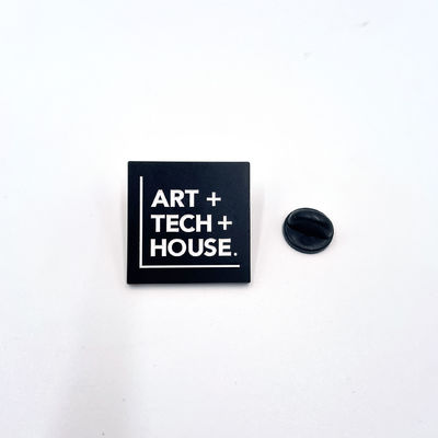 comprar Artechouse Enamel Pin Celebra Fusão De Arte E Tecnologia Fabricação em linha