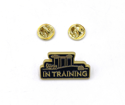 comprar Double Butterfly Clap Black Enamel Badge com caixa de plástico exclusiva A adição perfeita para a sua coleção Lapel Pin Fabricação em linha