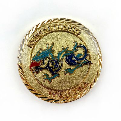 Moeda de Souvenir Enamelada Suave
